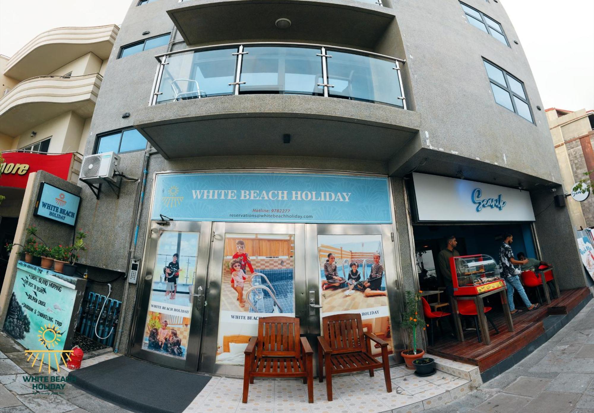 White Beach Holiday At Hulhumale' Exterior photo