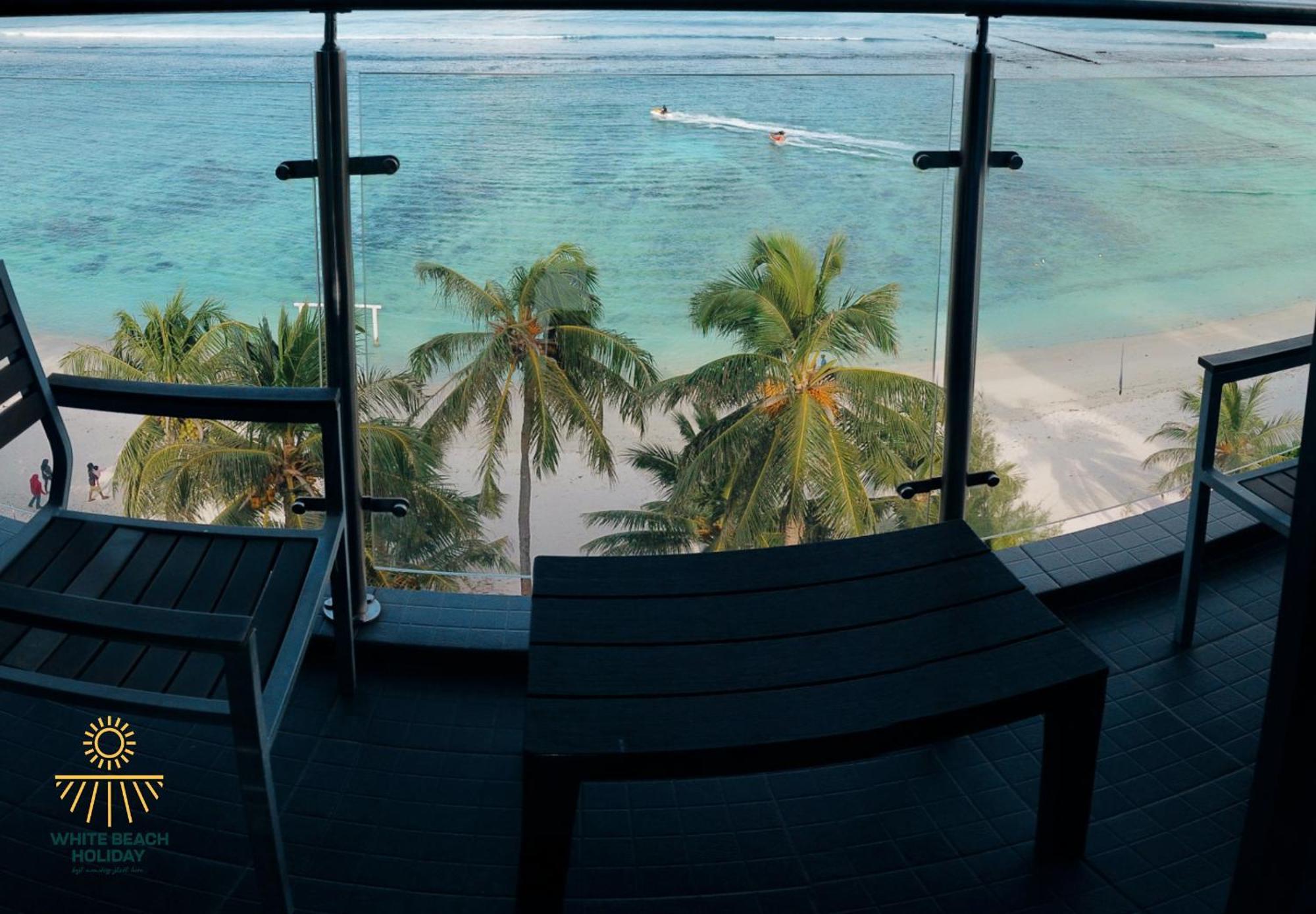 White Beach Holiday At Hulhumale' Exterior photo